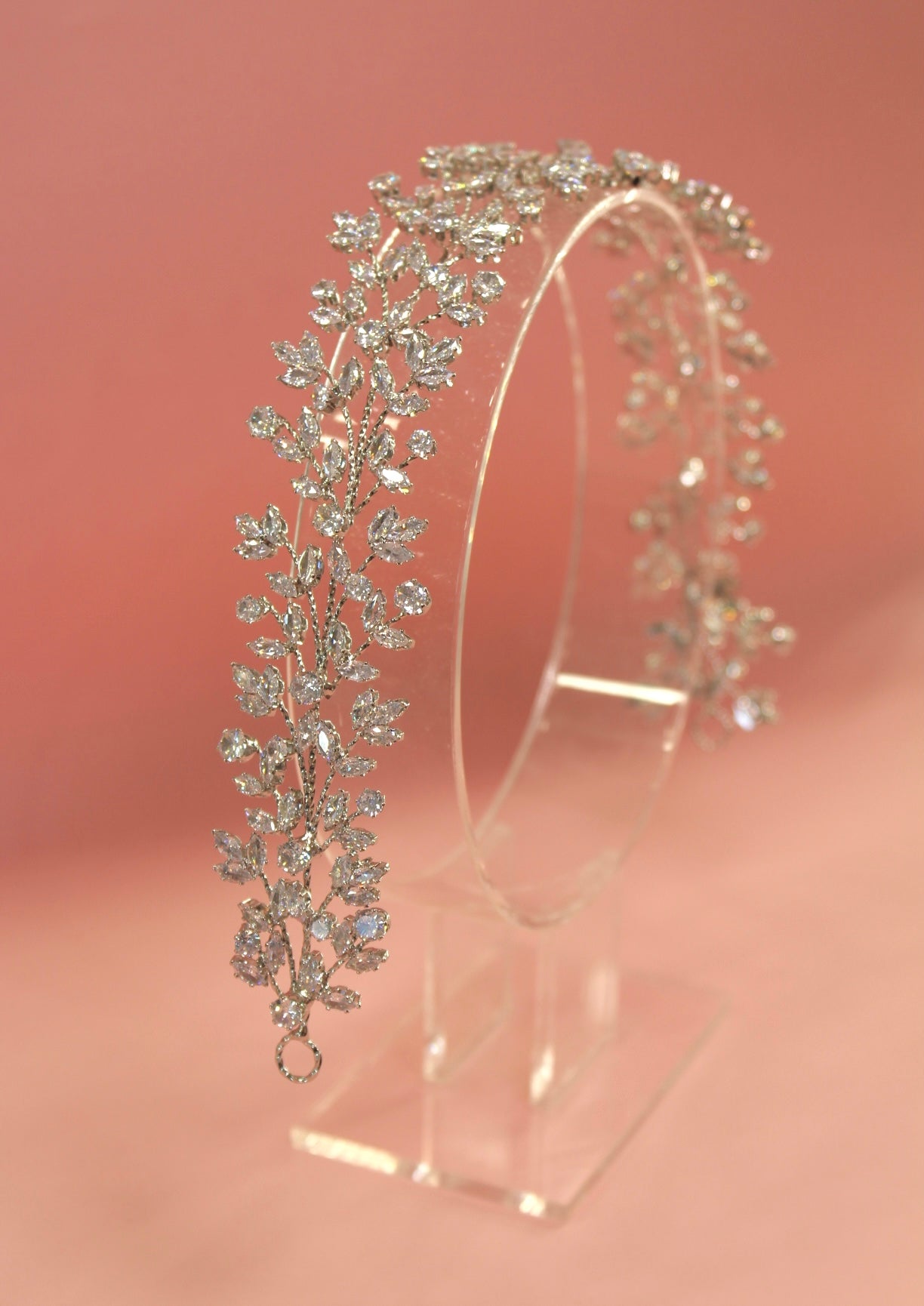 Lizbeth corona de piedras