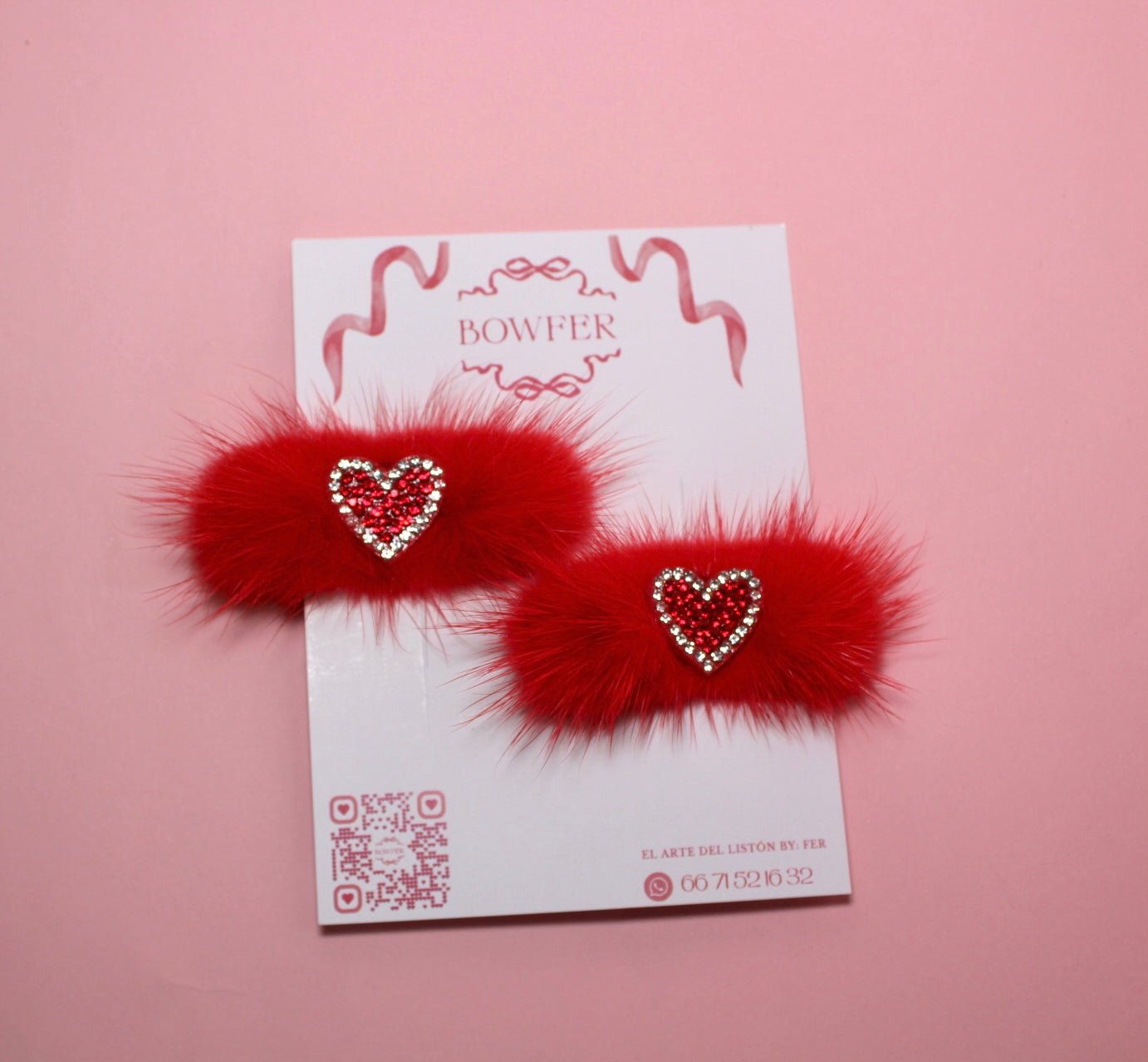 Par Paulette Love Red